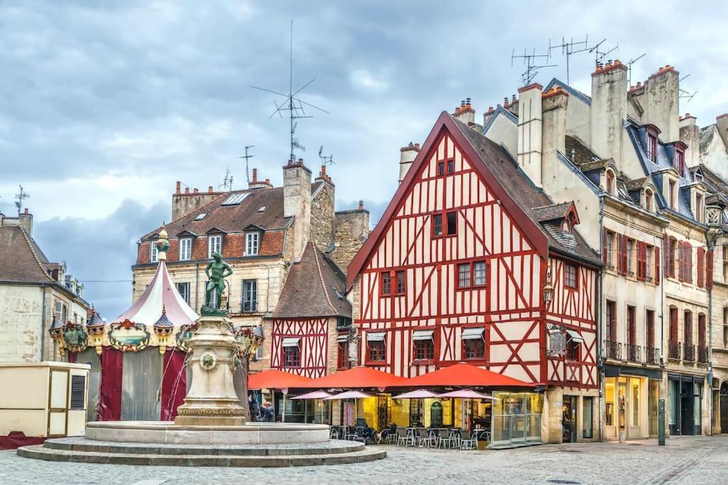Apartmán Le Romantique I Hypercentre I Cocon & Republique Dijon Exteriér fotografie